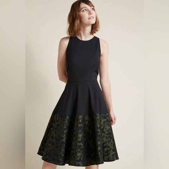 Hutch Dresses & Skirts - Anthropologie Hutch Claire Fit & Flare Jaquard Dress Olive Black Combo Size 12